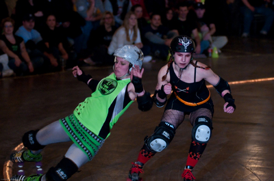 Thumbnail image for Summers Eve-L Roller Derby 3